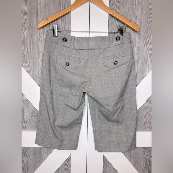 146. The Limited Drew Fit Plaid Dress Short Size 2 • Inseam 14 Rise 7 - Picture 3 of 4